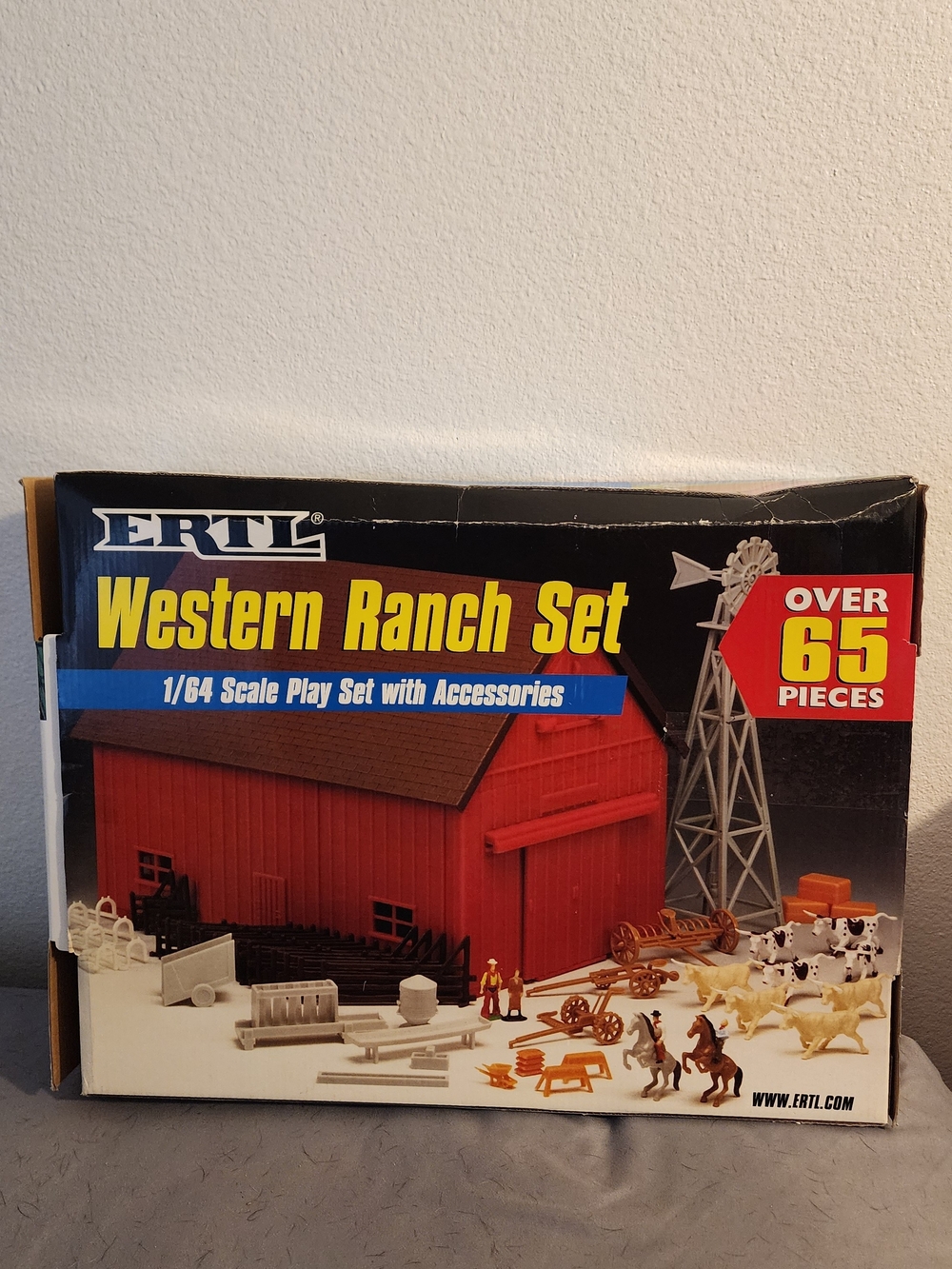 ERTL Western Ranch Set - Picture 2 of 6